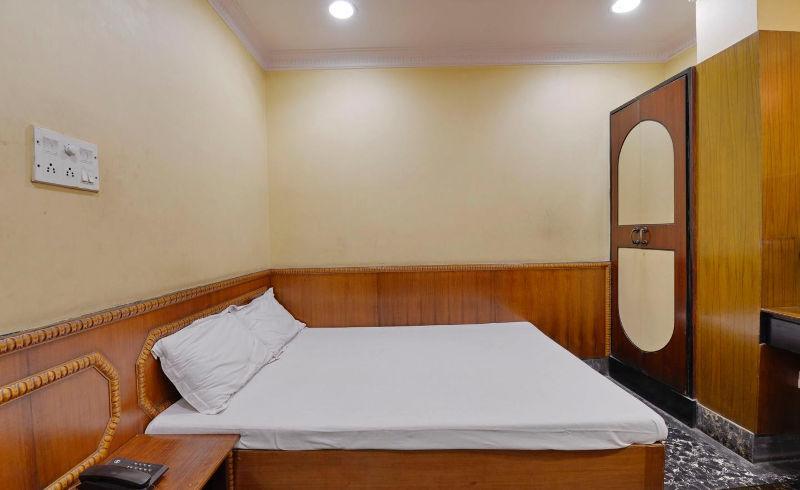 Hotel Heera Calcutta  Esterno foto